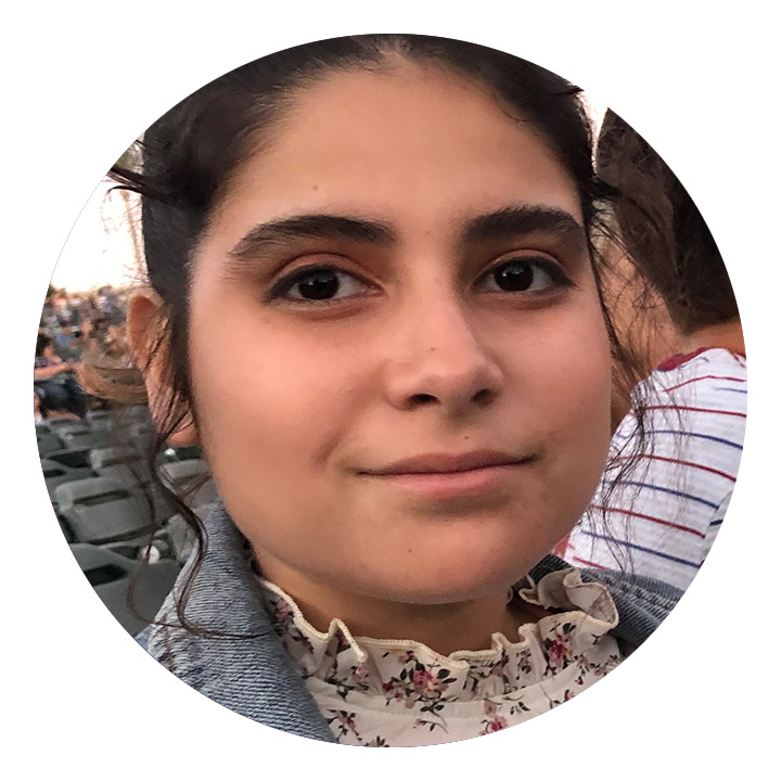 Isabella Santoyo headshot